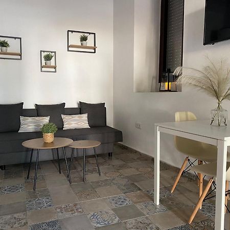 Apartamentos Makao Puerta Del Olivillo Jerez de la Frontera Exterior foto