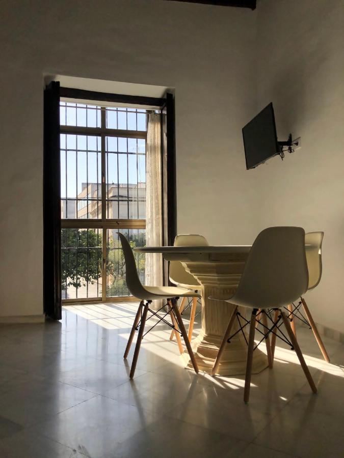 Apartamentos Makao Puerta Del Olivillo Jerez de la Frontera Exterior foto